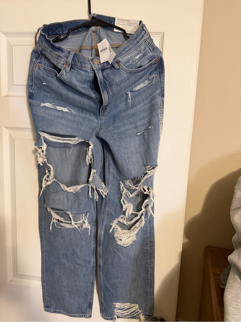 American Eagle Outfitters Light Blue Distressed Boyfriend Jeans